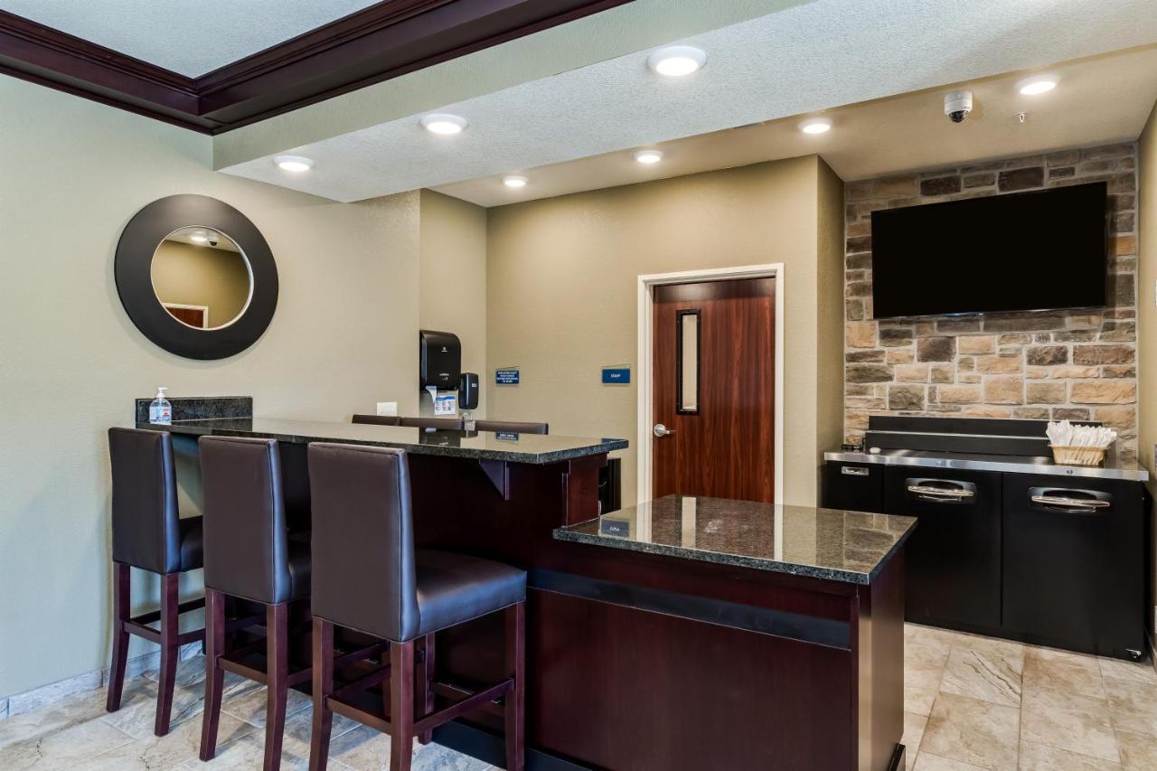 Comfort Inn & Suites Morgan - South Ogden Экстерьер фото