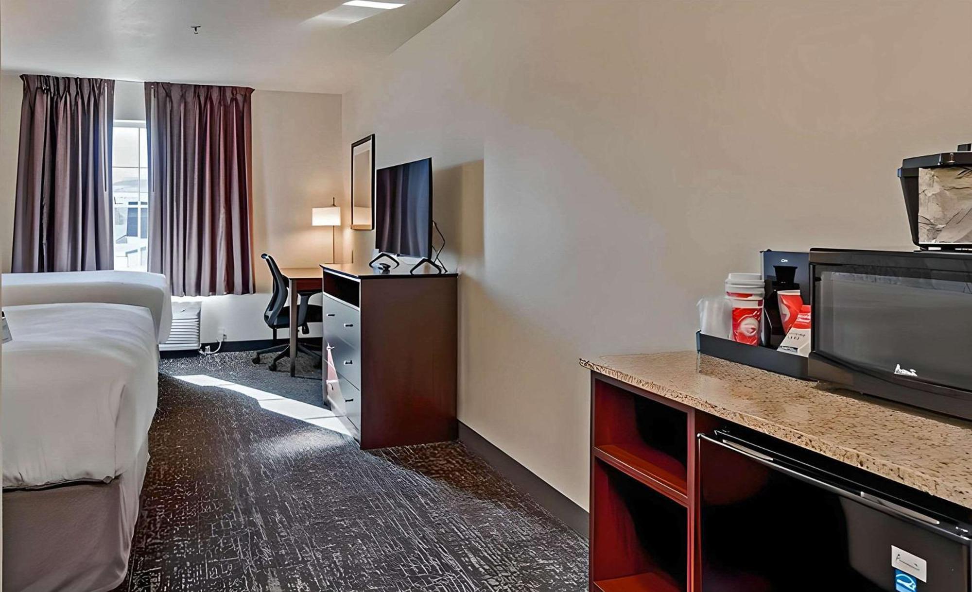 Comfort Inn & Suites Morgan - South Ogden Экстерьер фото
