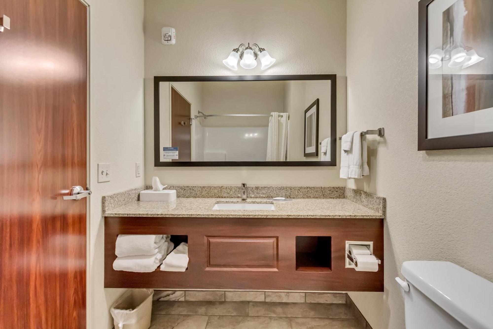 Comfort Inn & Suites Morgan - South Ogden Экстерьер фото